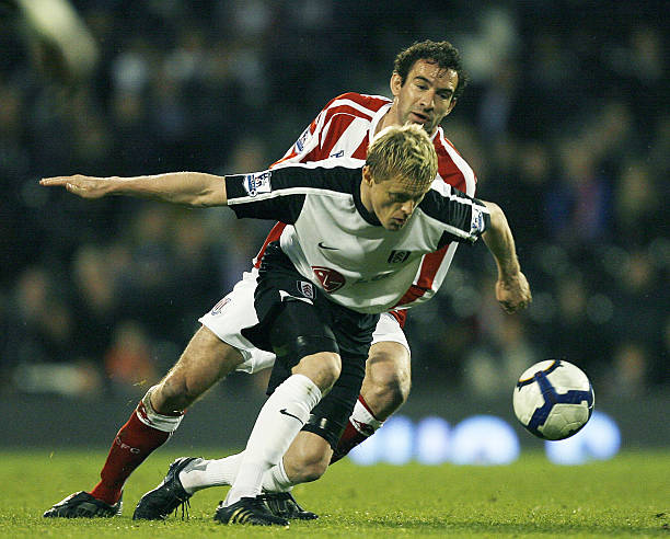 溢的年轻球 溢的年轻球