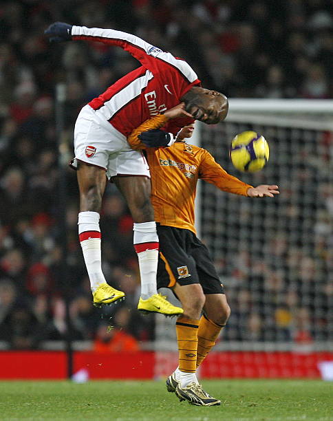 全场震耳欲 全场震耳欲